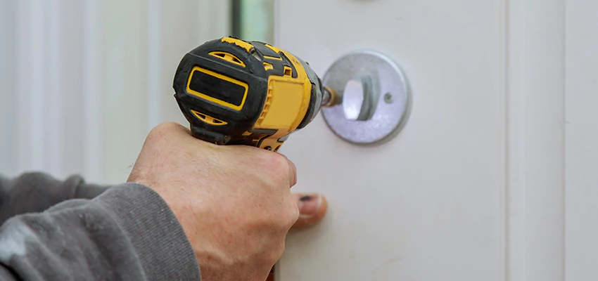 Street Locksmith For Smart Lock Repair in Danville, CA
